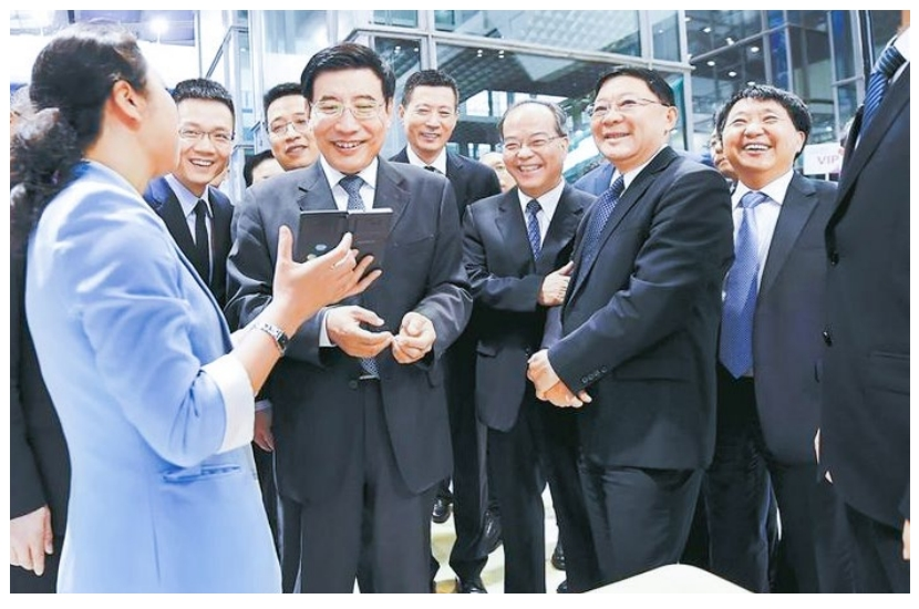 1721875797304669.png 集团产业平台创新07.png